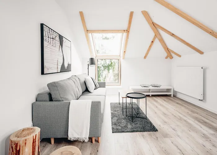 Leszka 2, Self Check In 24h *